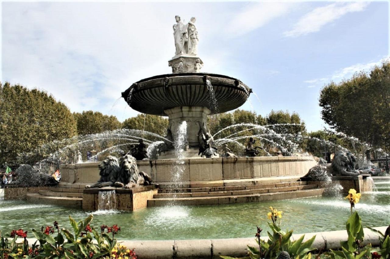 אקס-אן-פרובאנס Augustins Fountain Studio Cosy Aix Centre Historique A 3 Minutes De Cours Mirabeau -Wifi-Smart Tv-Rue Calme מראה חיצוני תמונה
