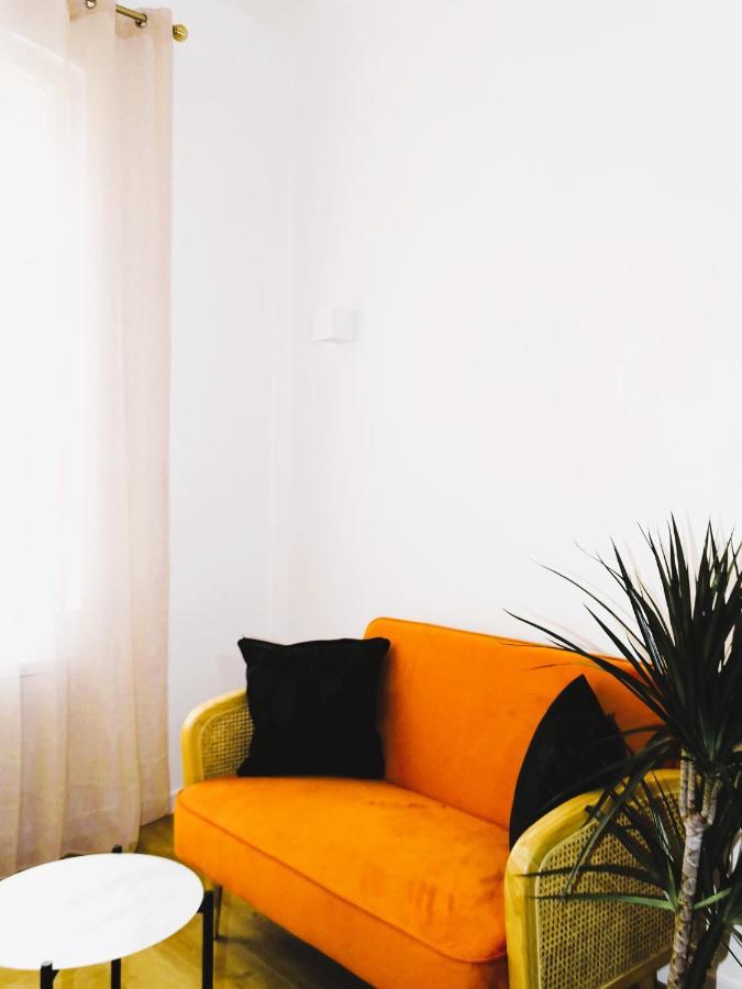 אקס-אן-פרובאנס Augustins Fountain Studio Cosy Aix Centre Historique A 3 Minutes De Cours Mirabeau -Wifi-Smart Tv-Rue Calme מראה חיצוני תמונה