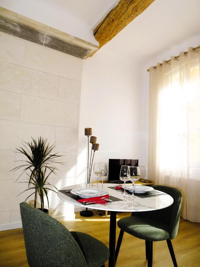 אקס-אן-פרובאנס Augustins Fountain Studio Cosy Aix Centre Historique A 3 Minutes De Cours Mirabeau -Wifi-Smart Tv-Rue Calme מראה חיצוני תמונה