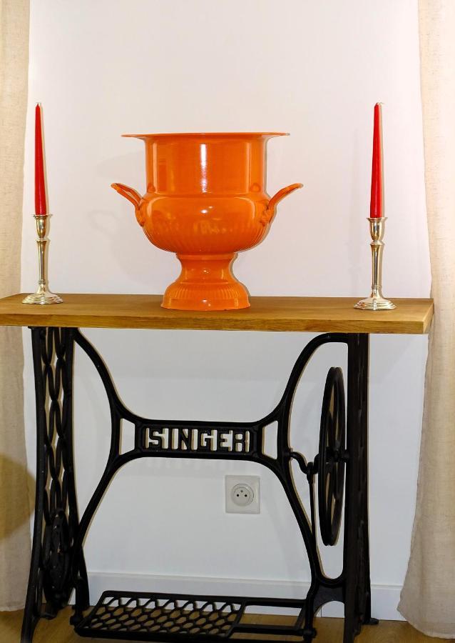 אקס-אן-פרובאנס Augustins Fountain Studio Cosy Aix Centre Historique A 3 Minutes De Cours Mirabeau -Wifi-Smart Tv-Rue Calme מראה חיצוני תמונה