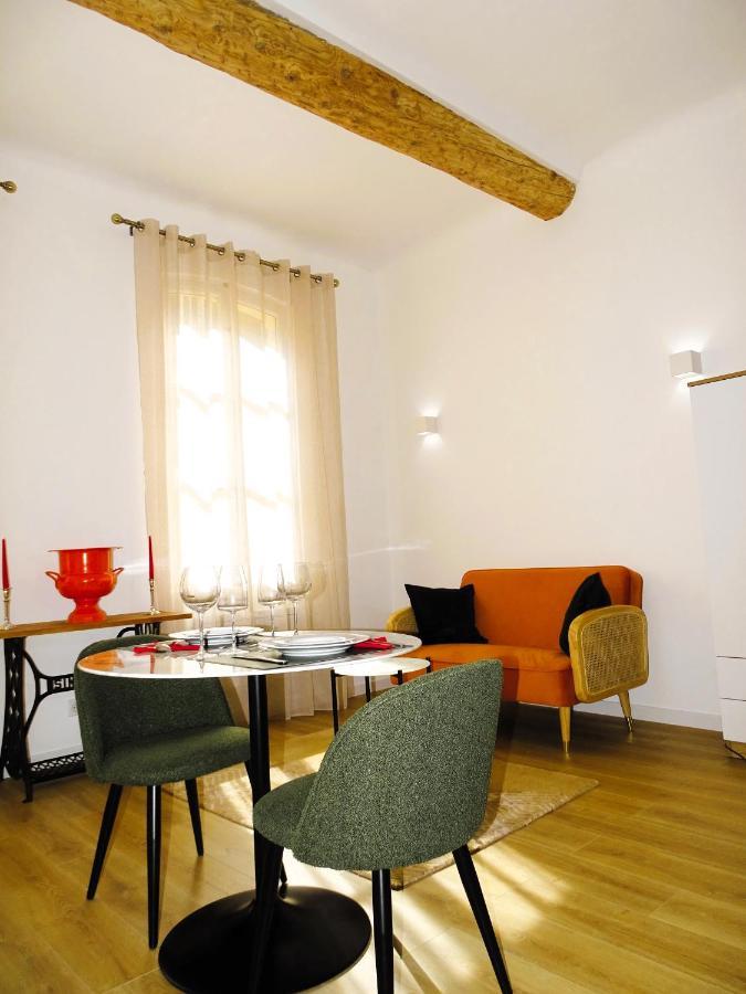 אקס-אן-פרובאנס Augustins Fountain Studio Cosy Aix Centre Historique A 3 Minutes De Cours Mirabeau -Wifi-Smart Tv-Rue Calme מראה חיצוני תמונה